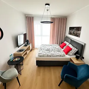 Apartament Eden Plac Wolnosci Centrum Self Check-in 24h, Poznań